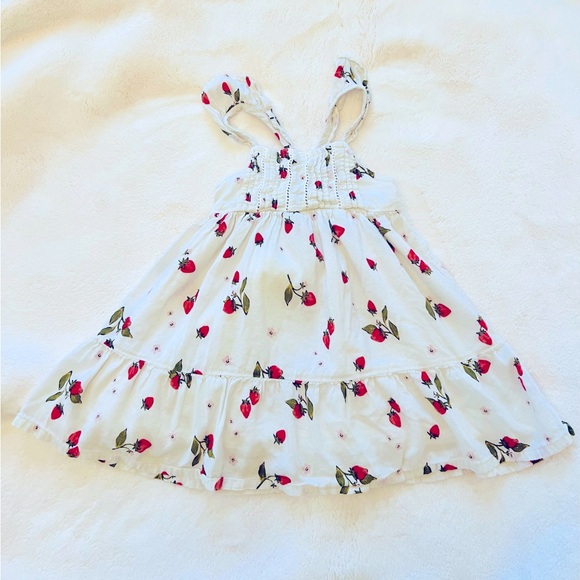 Ruffled Strawberry Print Swing Dress for Toddler Girls - Picture 5 of 7